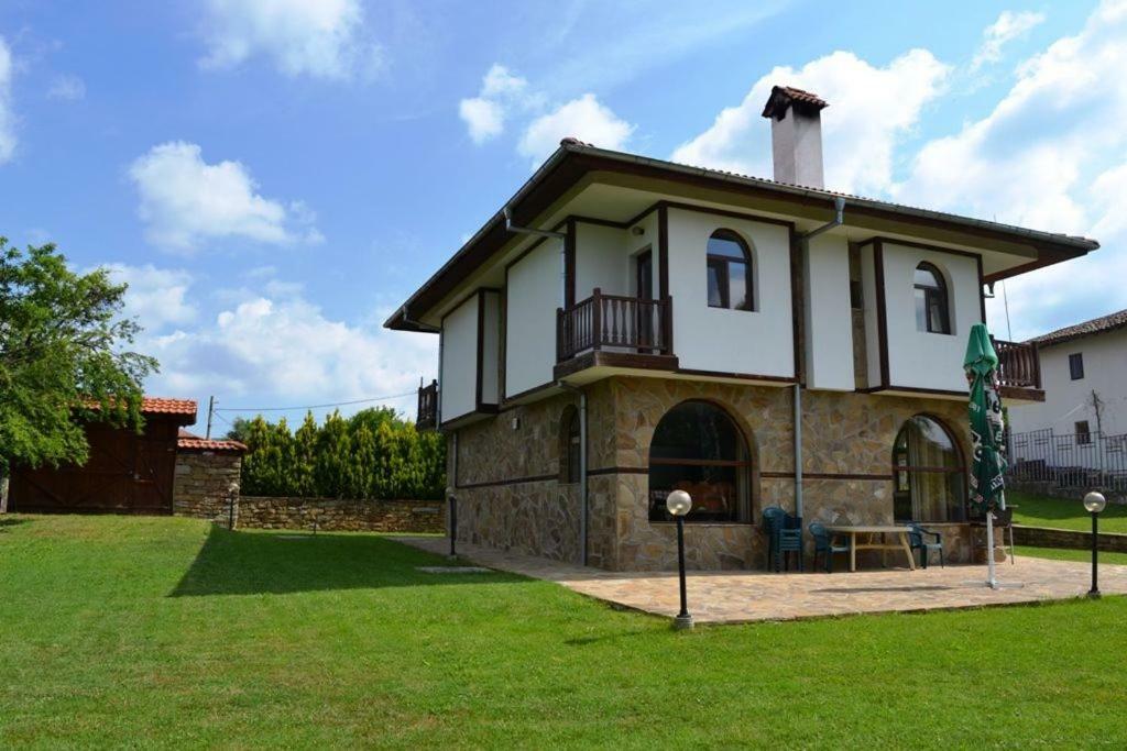 Sichanova Guest House Brŭchkovtsi Exterior foto